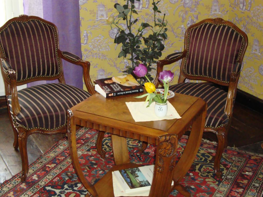 Solignac Domaine De La Dame De Lauriere Bed & Breakfast エクステリア 写真