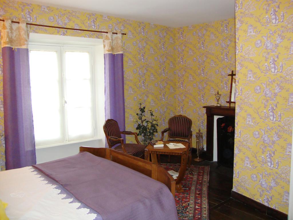 Solignac Domaine De La Dame De Lauriere Bed & Breakfast エクステリア 写真