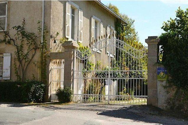 Solignac Domaine De La Dame De Lauriere Bed & Breakfast エクステリア 写真